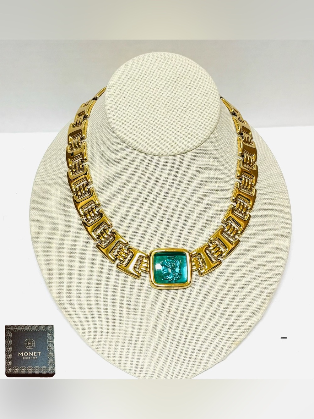 Monet Gold Choker Teal Green Glass Intaglio Necklace With Roman Warrior Pendant